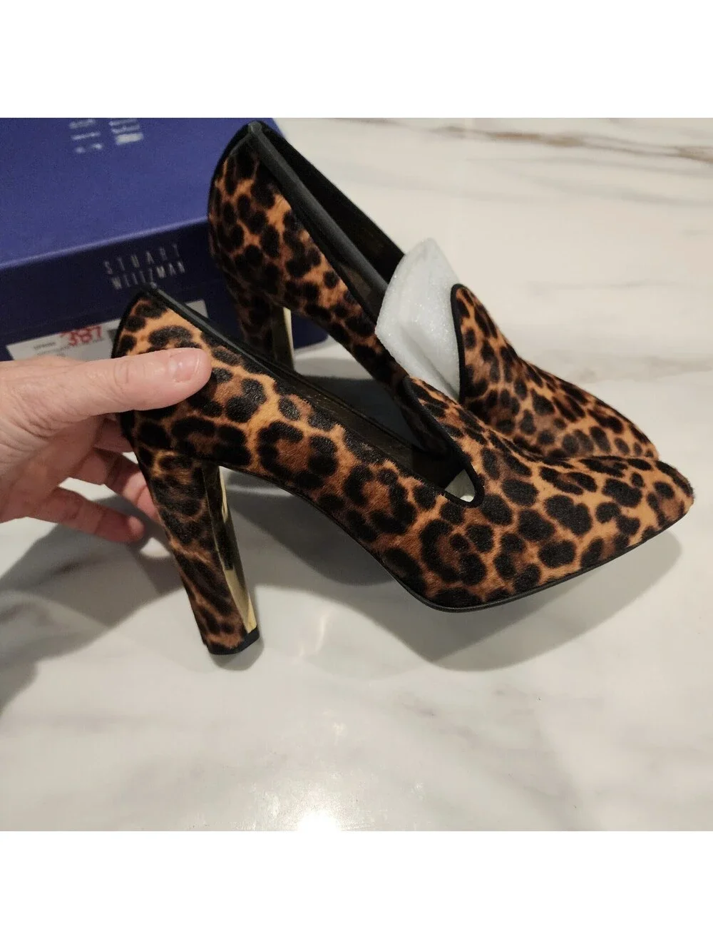 New Stuart Weitzman Uprise Chocolate Feline Haircalf Pumps Size 7.5